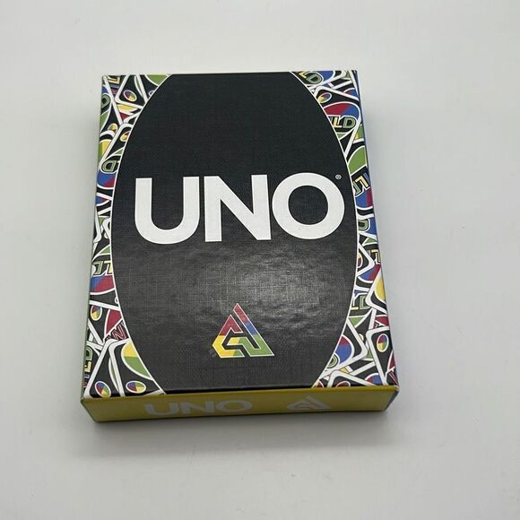 Mattel Creations Nike‎ Zoom Freak 3 UNO Card Game-Nee - Picture 2 of 4